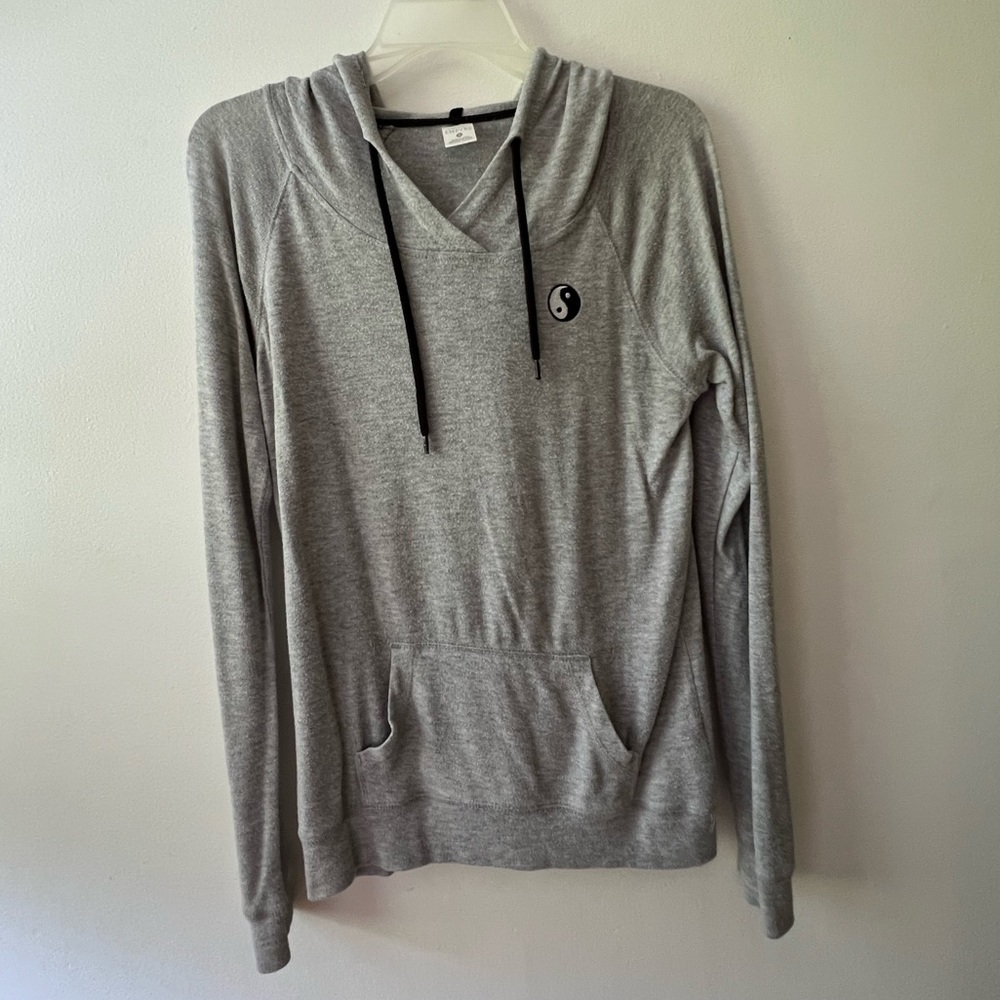 Empyre gray yin Yang hoodie